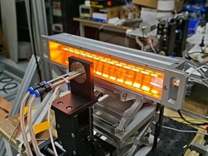 告別熱風(fēng)痛點(diǎn)！線型聚焦加熱器，重新定義HDPE加強(qiáng)筋焊接標(biāo)準(zhǔn)