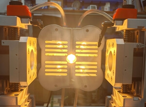 “專精特新企業(yè)”朗普光電—16 年深耕特種光源，賦能科研紅外線加熱全場景需求